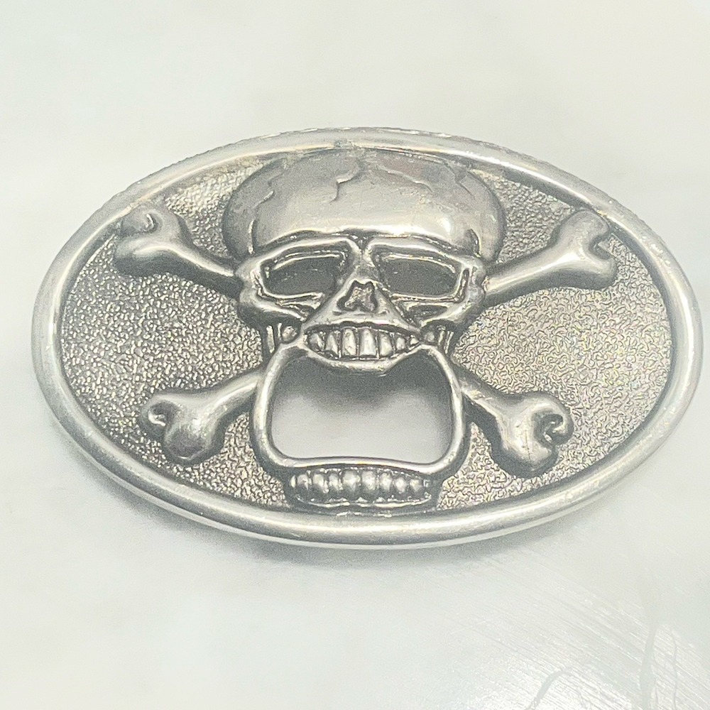 Skull & Crossbones Novelty Belt Buckle – Built-in Bottle Opener – Silver Tone